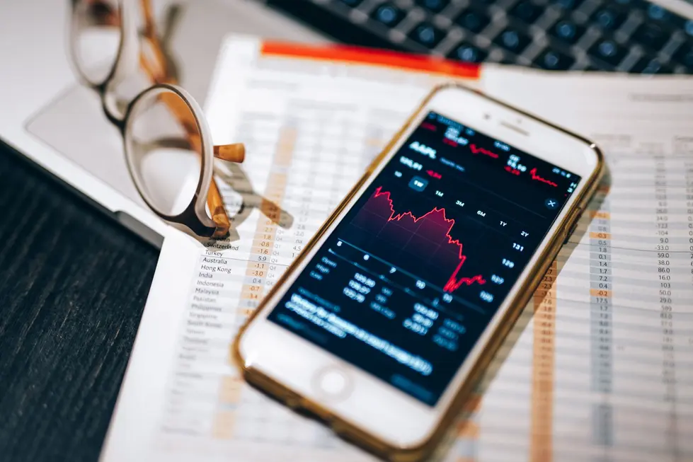Relatórios e apps de finanças para acompanhar o impacto de IPOs